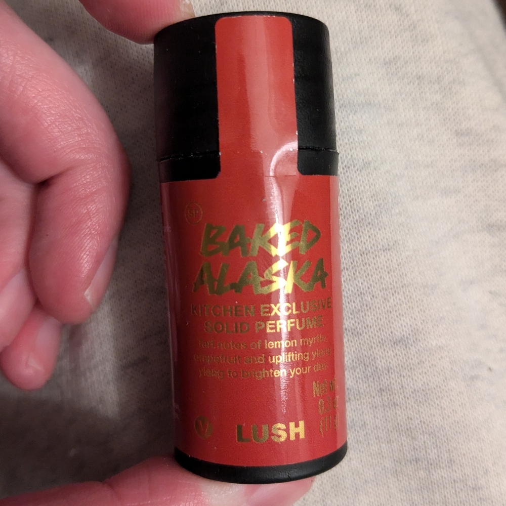 Lush Baked Alaska Solid